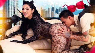 [SexMex] Sara Black & Lingerie-Clad Stepmom